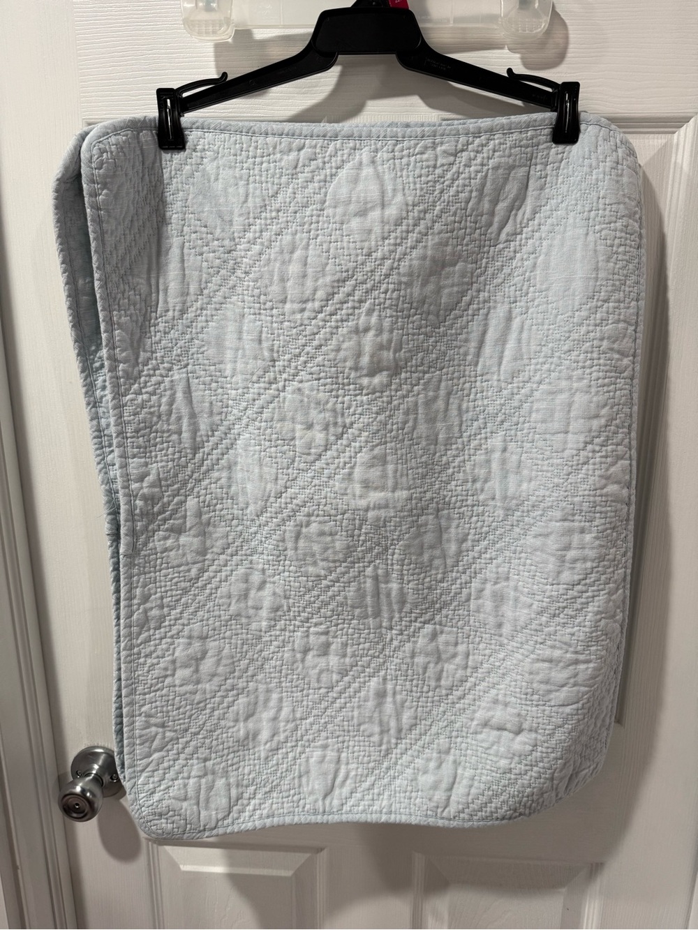 Tahari Blue quilted pillow shams, standard size. Set of 2